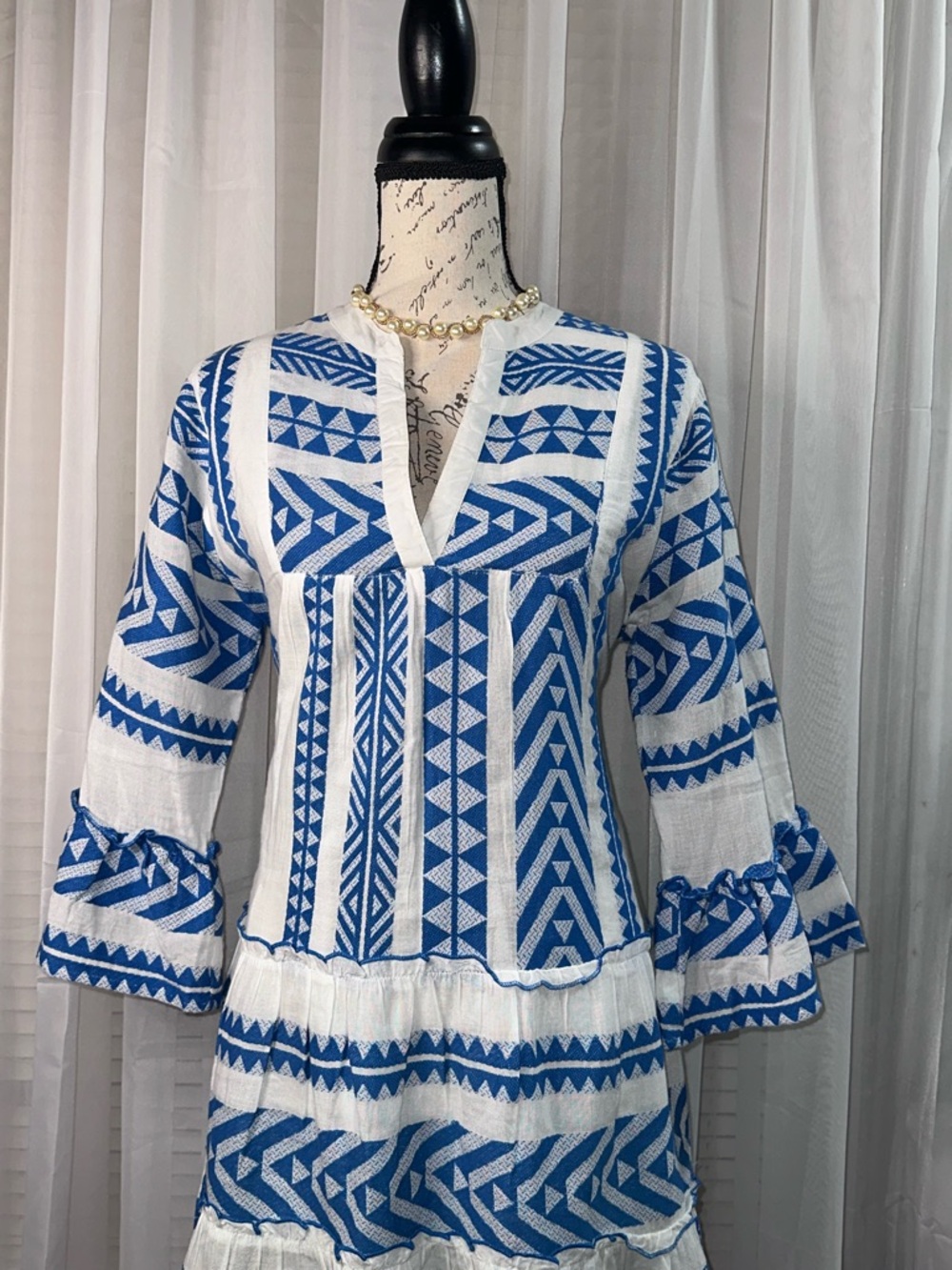 THML Light Blue and White Women's Top - Picture 3 of 9